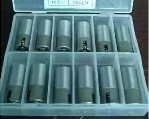 6 میلی متر ANSI Plastic Precision Mould Parts 40CR Air Poppet Valve Air Ejector Pin